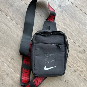 COPY - Nike Belt Bag